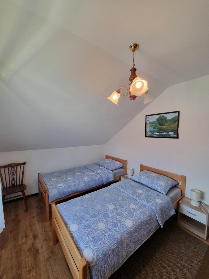 Apartament Apartman Dubravcic Otočac Zewnętrze zdjęcie